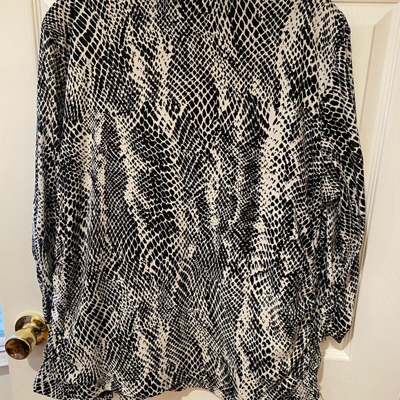 Chico’s - Picture 5 of 5